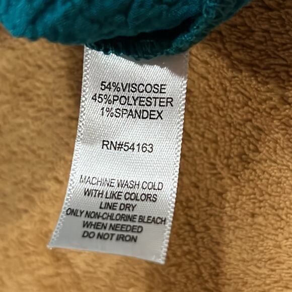 Andrew Marc New York Turquoise Ruffle Neck Top long Sleeve Sz S - Picture 12 of 12